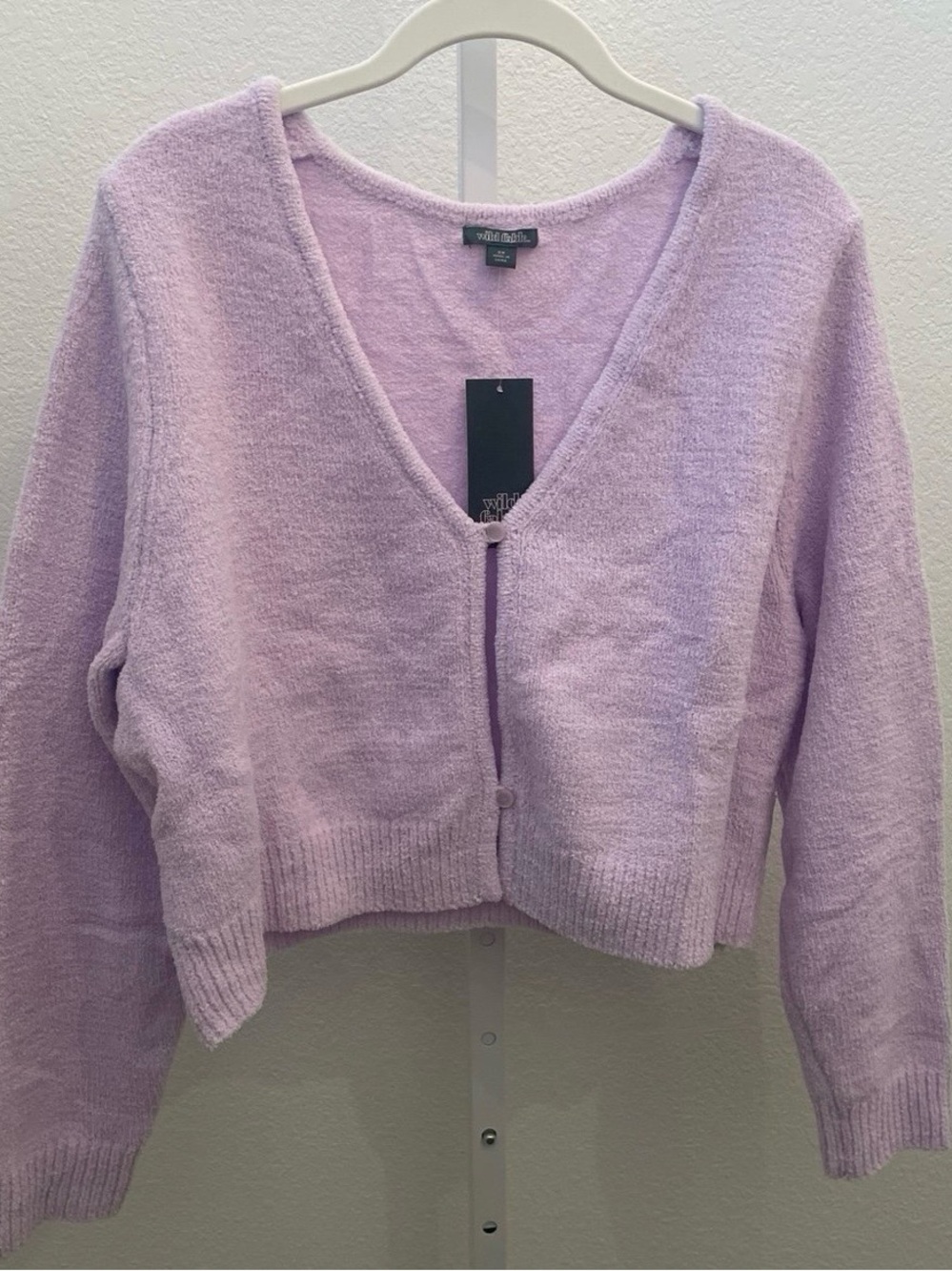 Wild Fable Women’s Lavender V-Neck Cropped Button Cardigan